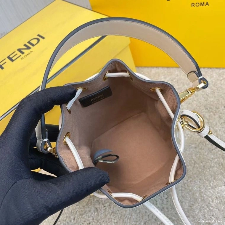 Affordable Leather Motif Calf Bag In Fendi Mon White Bucket Tresor Mini FF 0729